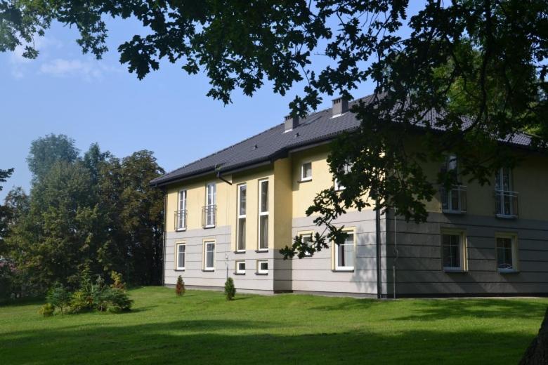Park Hotel Dobrodzien Extérieur photo